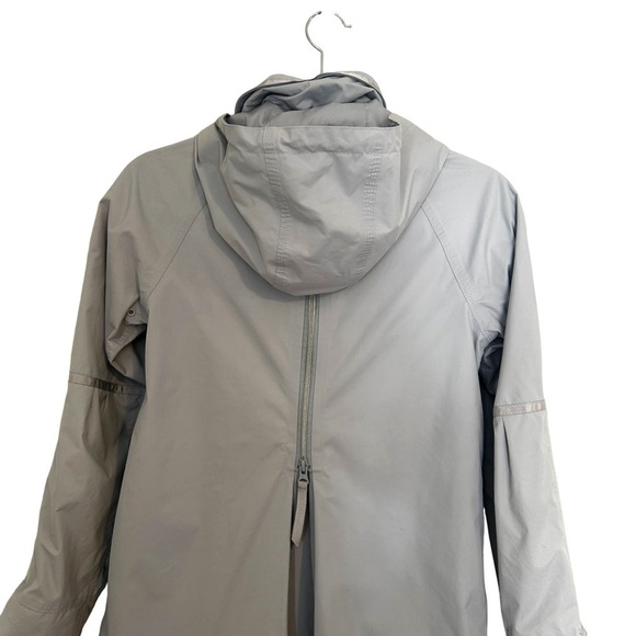Lululemon Fo Drizzle Jacket- Silver Fox Rain Jacket - Picture 11 of 16
